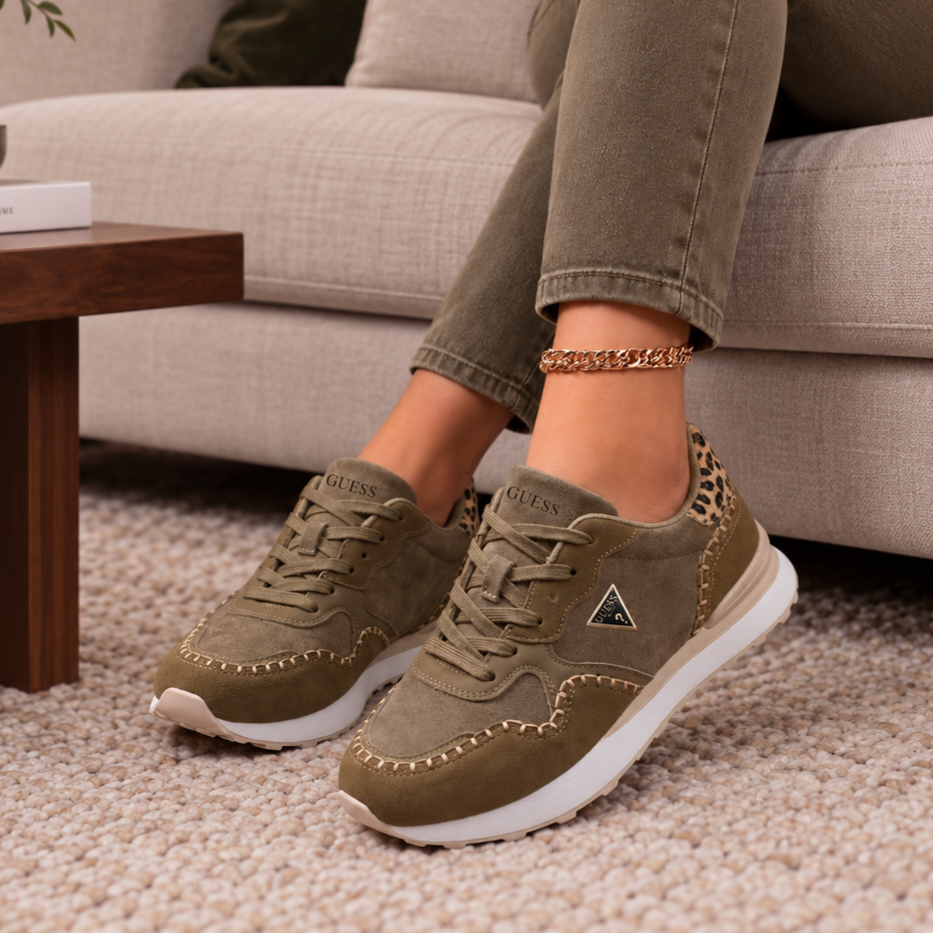 Guess green