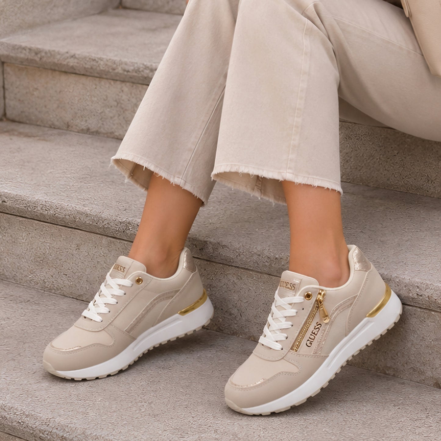 Tenis guess bege