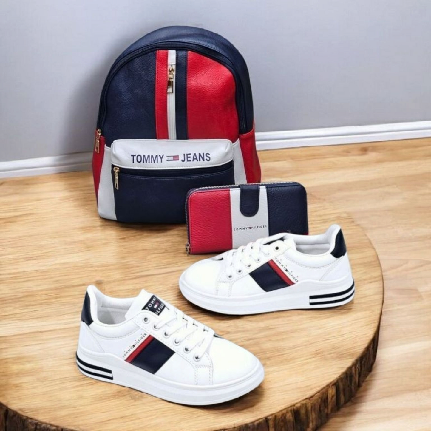Conjunto tomm