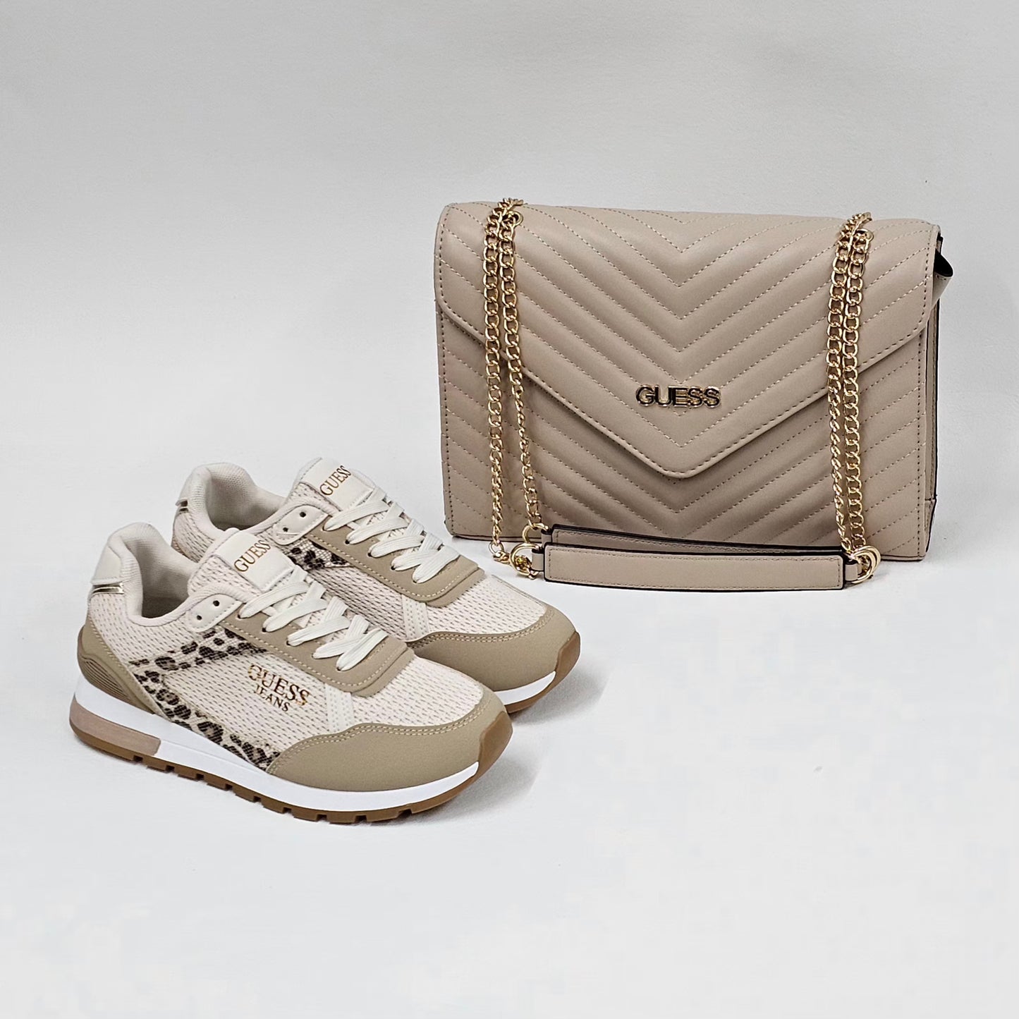 Conjunto guess bege 01