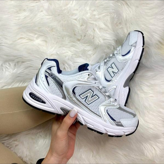 Nb white